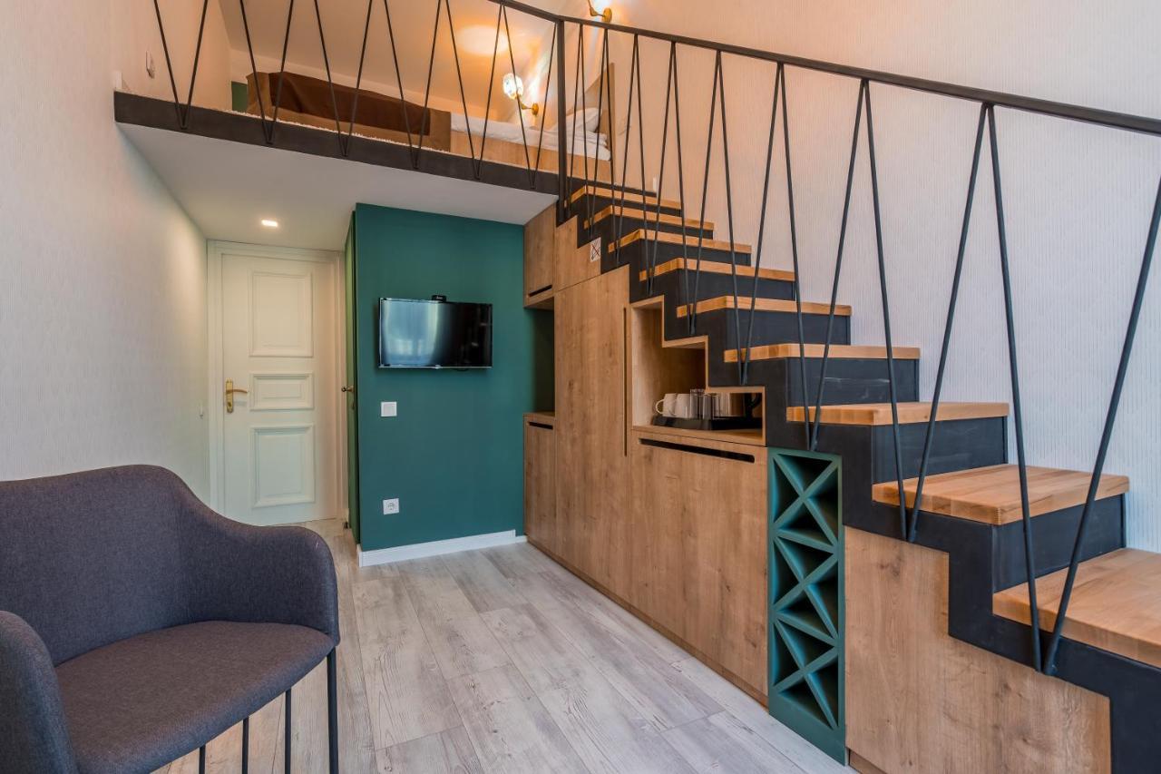 טביליסי Mini Hotel On Aghmashenebeli Ave מראה חיצוני תמונה