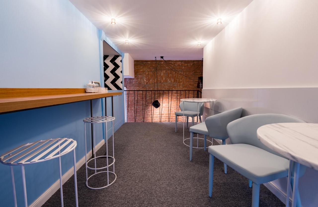 טביליסי Mini Hotel On Aghmashenebeli Ave מראה חיצוני תמונה