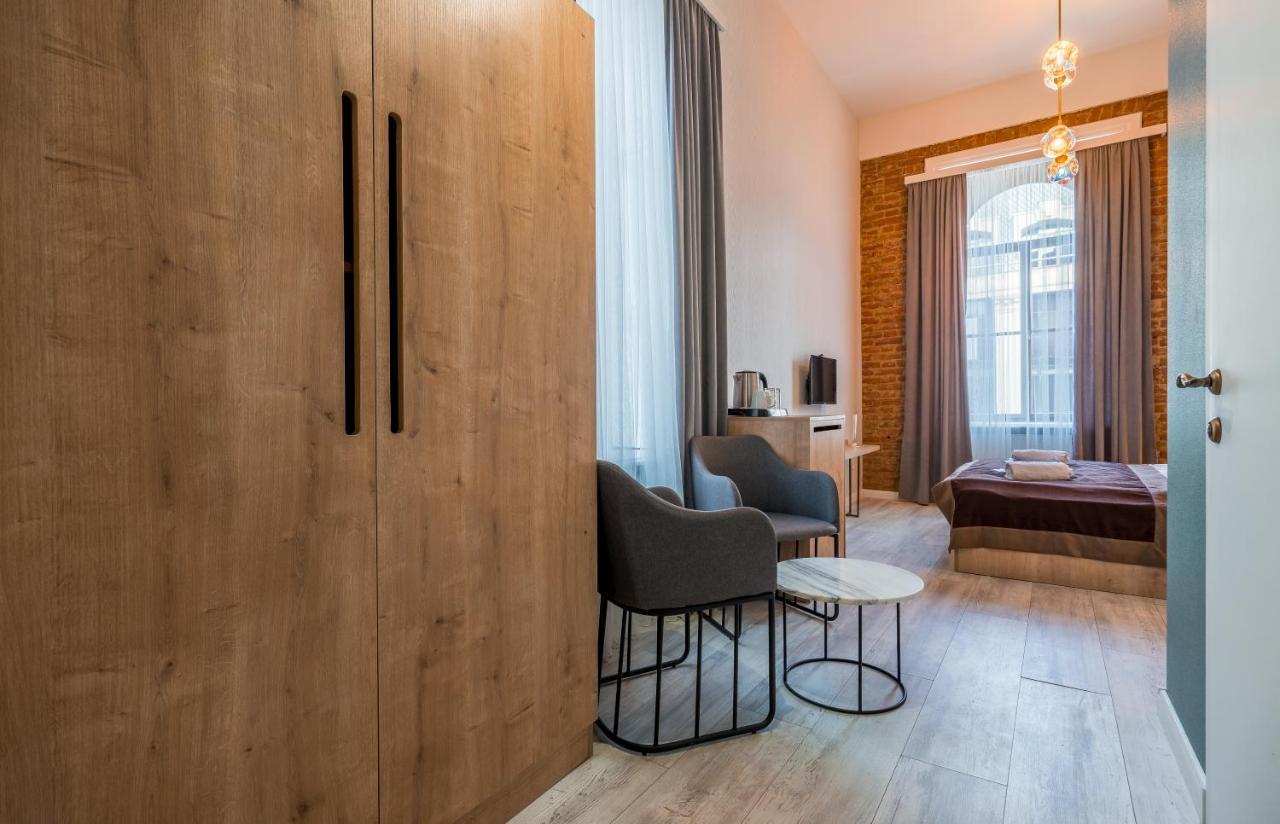 טביליסי Mini Hotel On Aghmashenebeli Ave מראה חיצוני תמונה