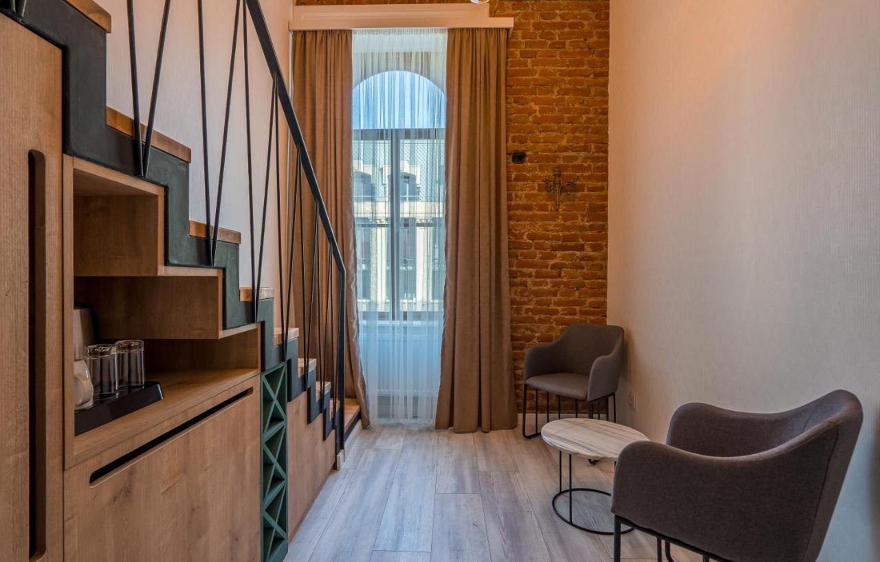 טביליסי Mini Hotel On Aghmashenebeli Ave מראה חיצוני תמונה